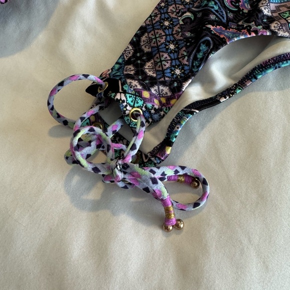 Paisley patterned bikini - Picture 4 of 6